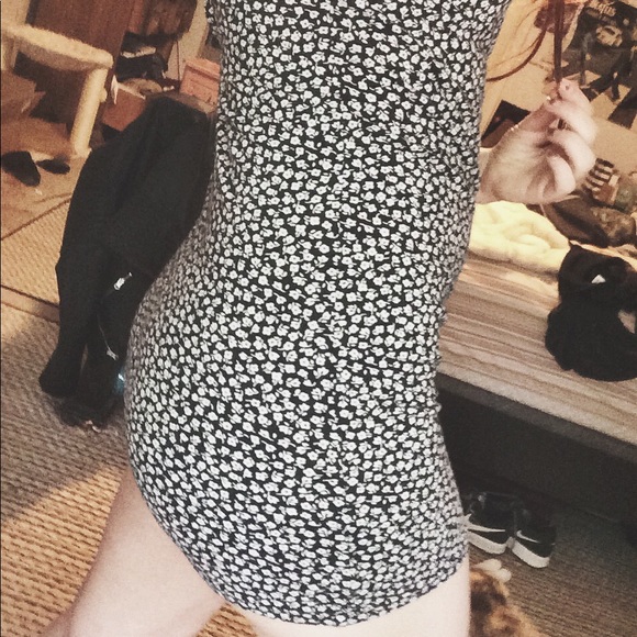 Volcom black and white mini dress - Picture 3 of 5